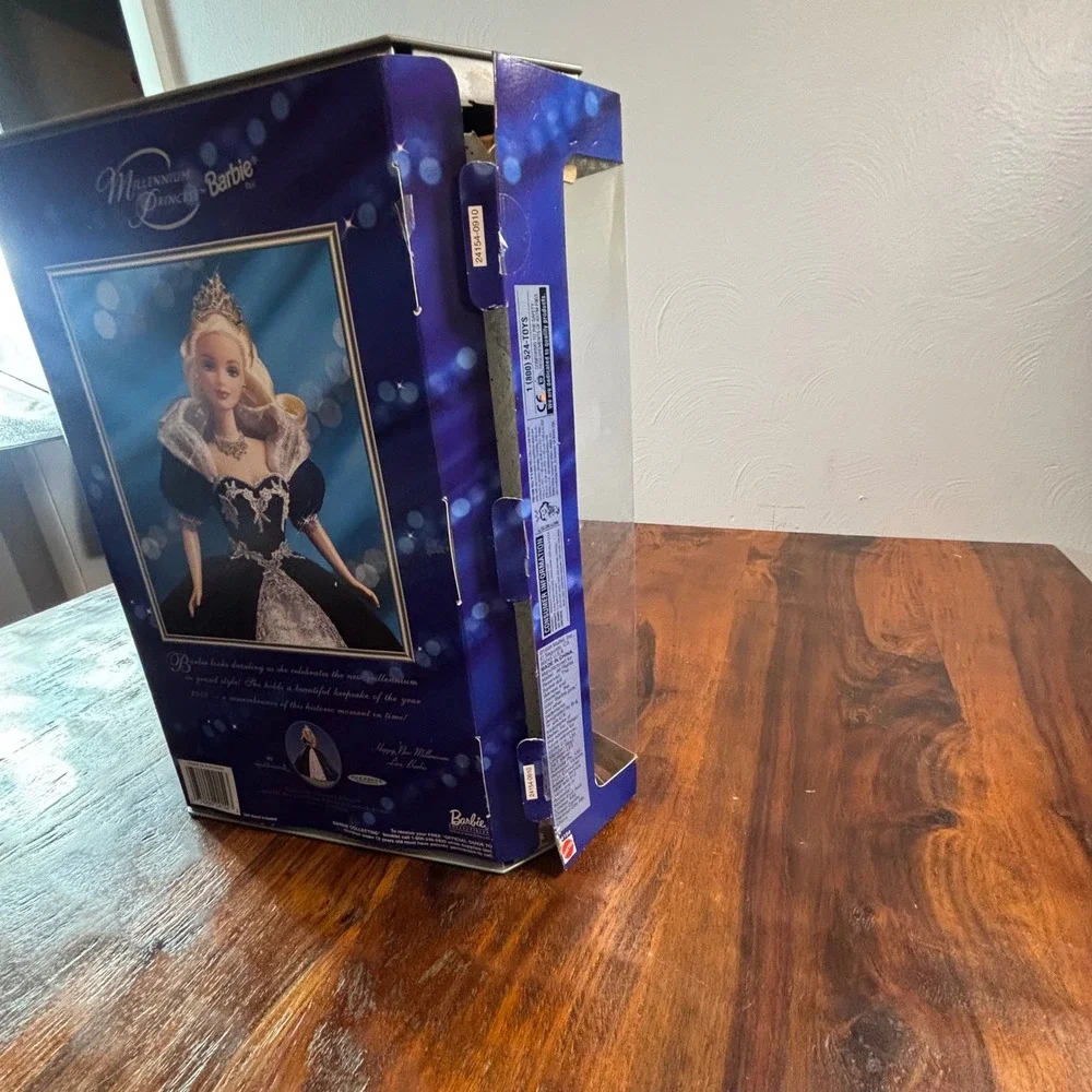 Millennium Princess Barbie Special Edition 2000 Navy Gown Mattel 24154 Vintage